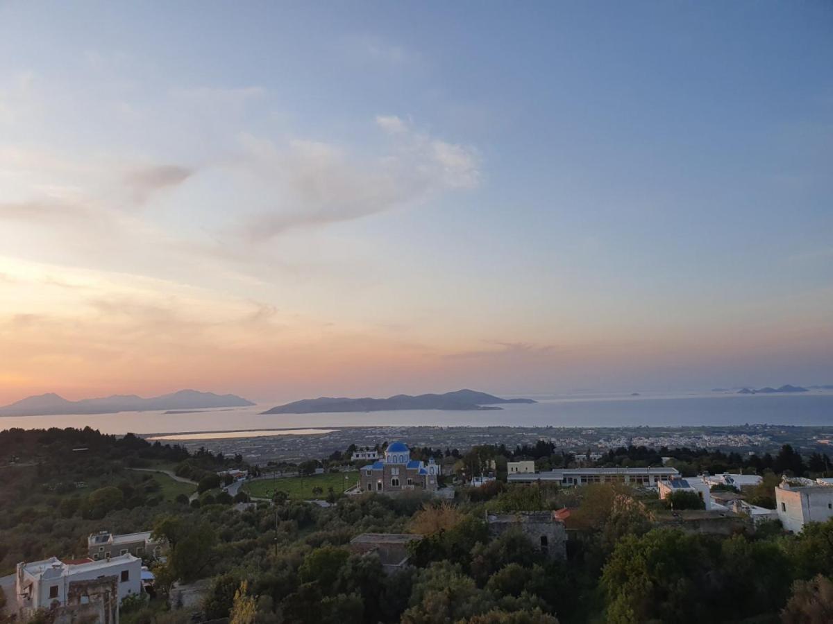 Anamnezia Luxury Suites (Adults Only) Agios Dimitrios  Exteriör bild